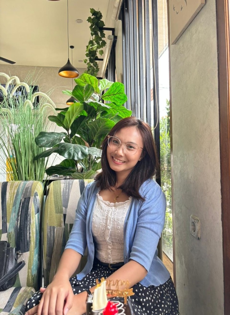 Jeanne Elga Harefa